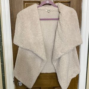 BB Dakota faux shearling vest